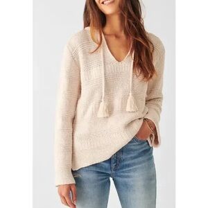 Great condition Cream Poppy Hooded Sweater. Extra small with  a relaxed fit